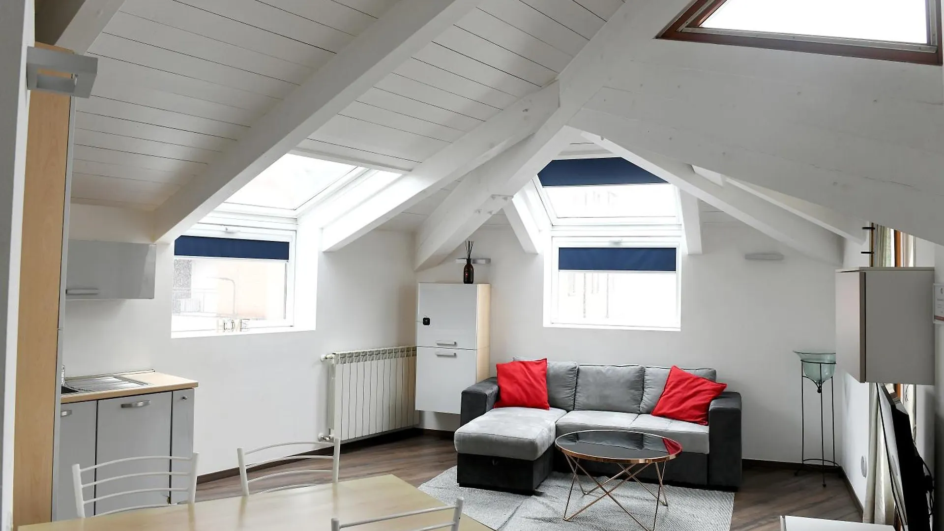 Rooftop Scalo Farini-3 Min From The Lancetti Metro Μιλάνο Διαμέρισμα